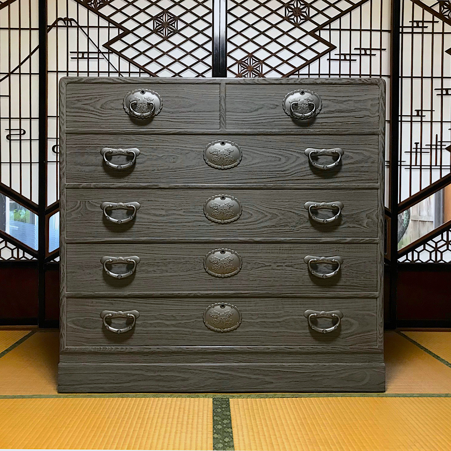 鈴木石太郎タンス店【公式】|新潟県加茂市の伝統工芸品「加茂桐 鈴木石太郎タンス店【公式】|新潟県加茂市の伝統工芸品「加茂桐