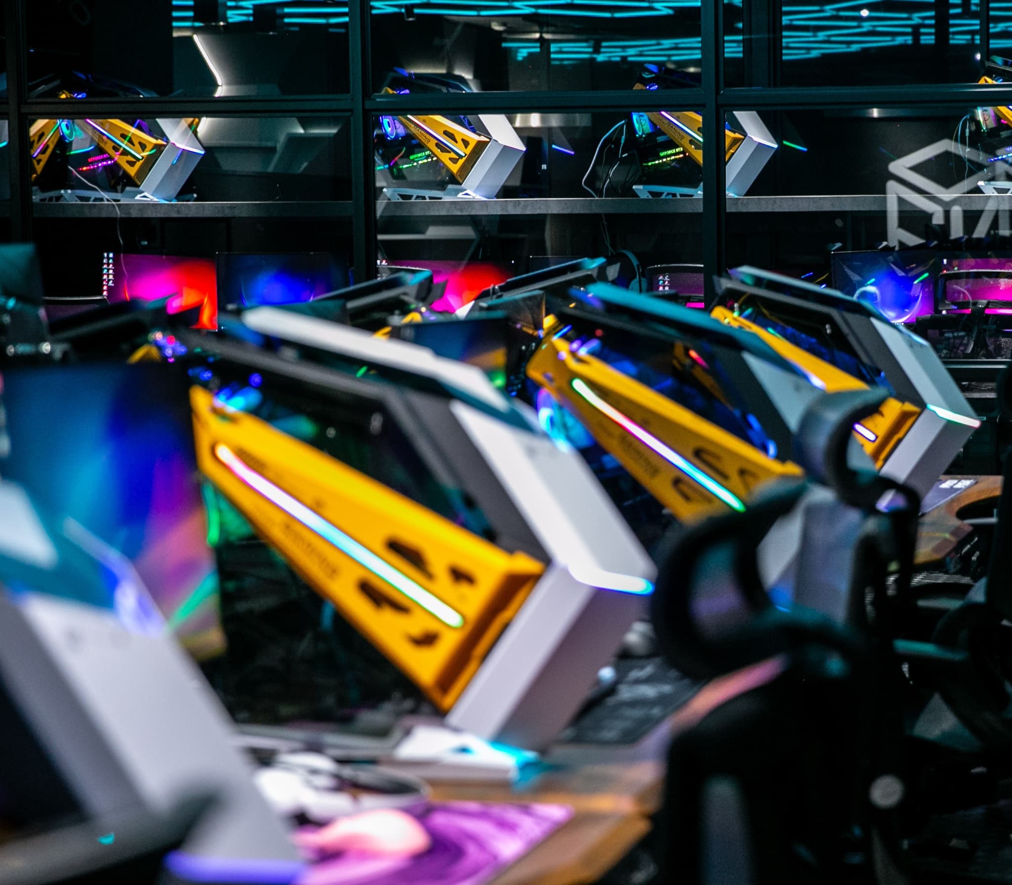 eスポーツステーションNOABOX町田｜最新PC完備のゲーミングカフェ