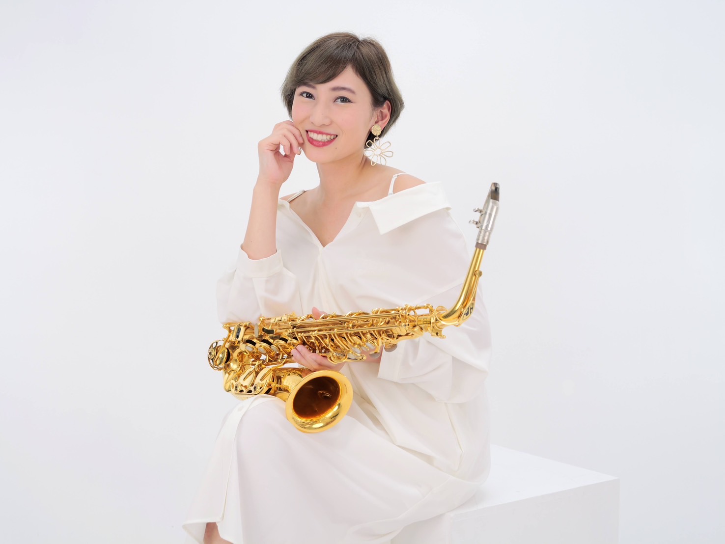 中村有里オフィシャルサイト | サックス奏者