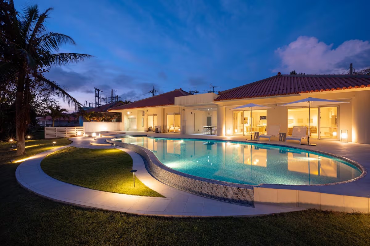 Ocean Front Villa Ishigakijima Ⅲ