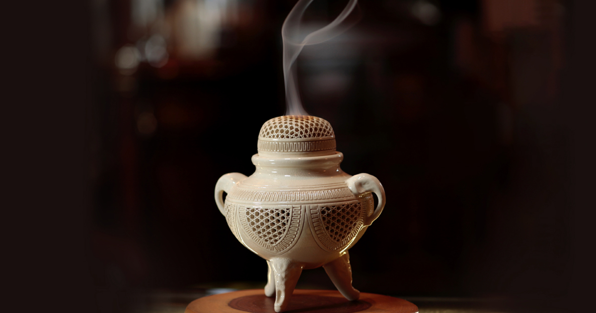 再値下げ！仏像　薩摩焼　陶芸家作品　忠雲窯　焼き物　置き物 再値下げ！仏像 薩摩焼 陶芸家作品 忠雲窯 焼き物 置き物