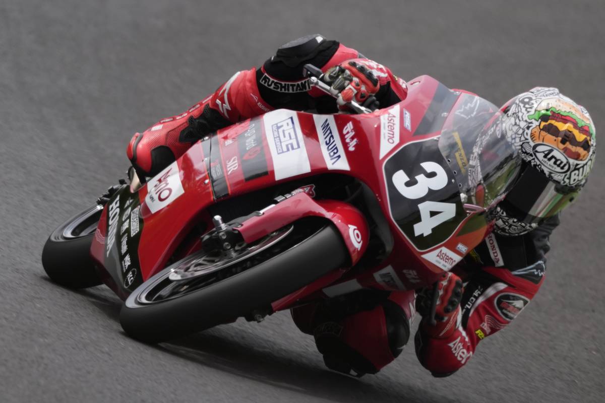 eeae5c53-e235-4a69-a1ab-