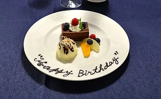 2枚 高級 レストラン ホテル 記念日 誕生日 ディナー ランチ 外食 皿