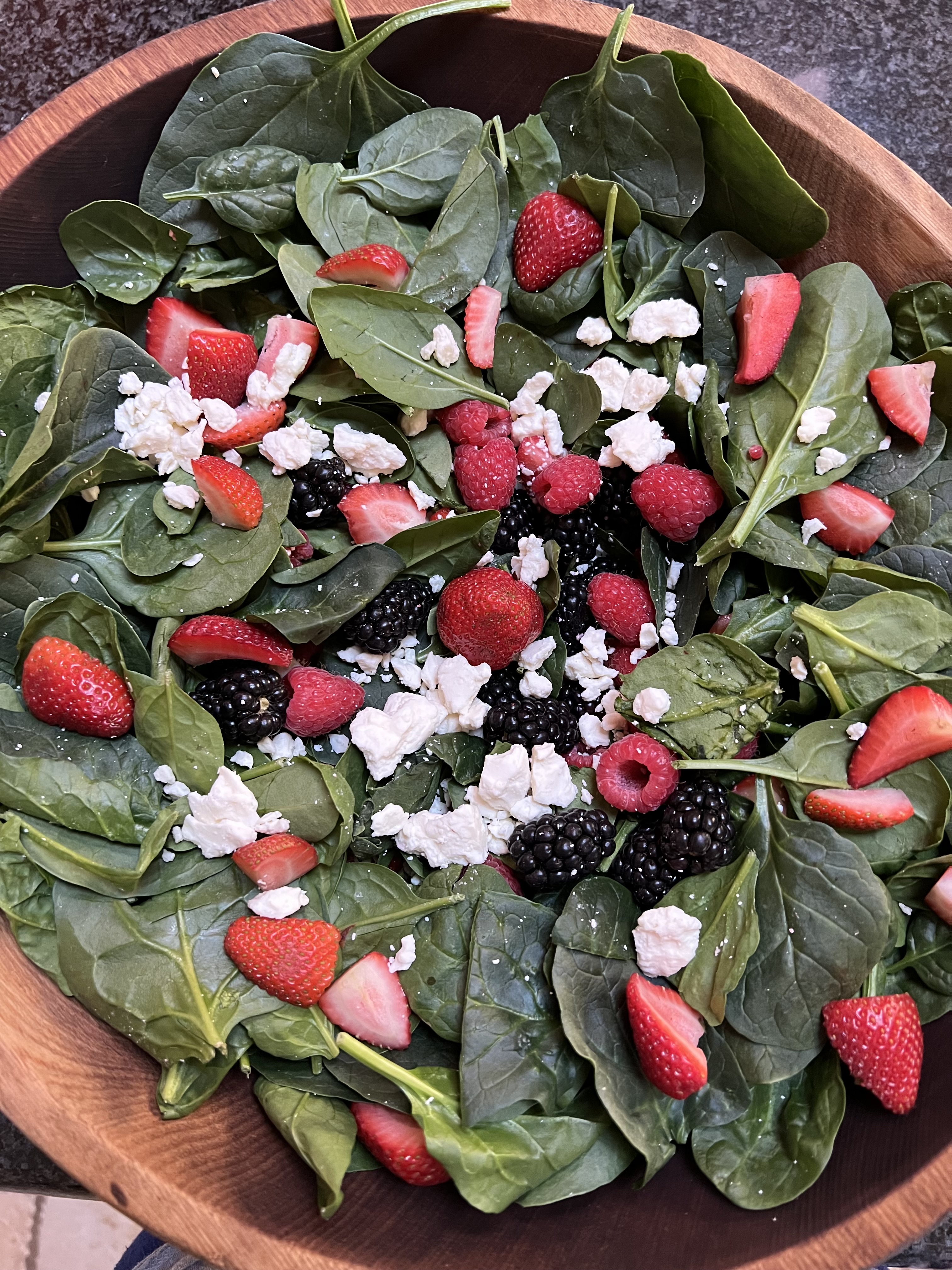 Berry Salad with fresh Spinach