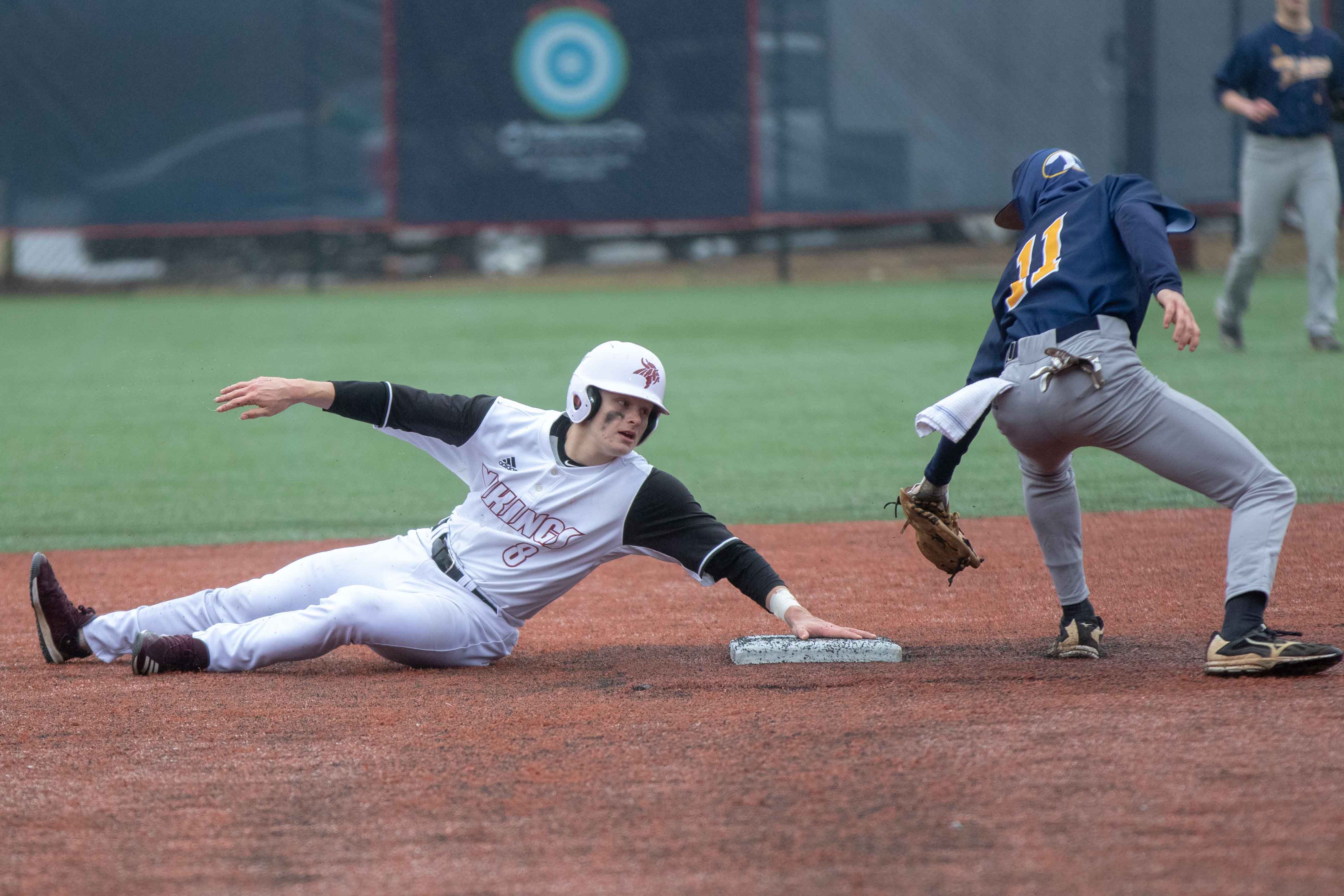 South Jersey baseball notes: Fresh faces in the dugout, big plays