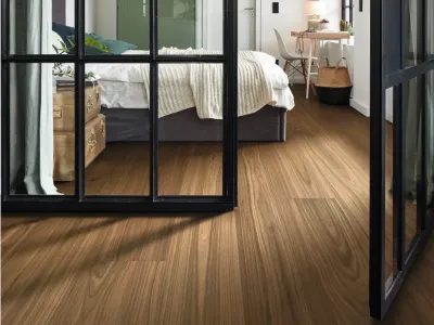 Lindura HD 400 Nussbaum amerikanisch lebhaft 8912 Landhausdiele Strukturiert Produktbild #2