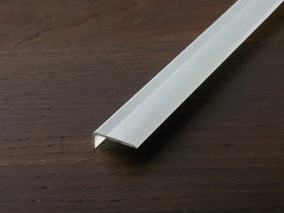 Treppenkantenprofil PROSTEP Aluminium eloxiert Silber Produktbild #1