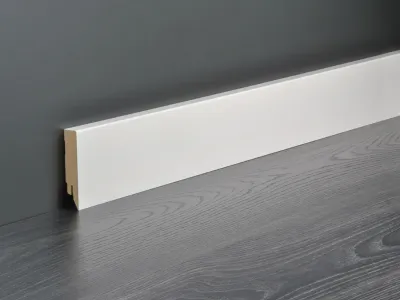 Sockelleiste Vierkant Weiß lackiert Produktbild #1