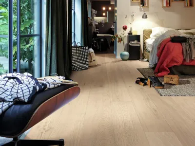 Lindura Echtholzboden Easy Step Eiche lebhaft cremeweiß 8937 Landhausdiele Gebürstet Produktbild #2