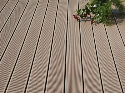 Terrassendiele WPC Classic Nussbraun Produktbild #1