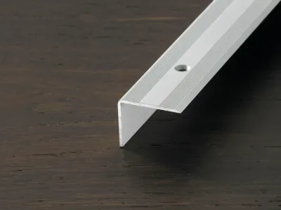 Treppenkantenprofil PROSTEP Aluminium eloxiert Silber Produktbild #1