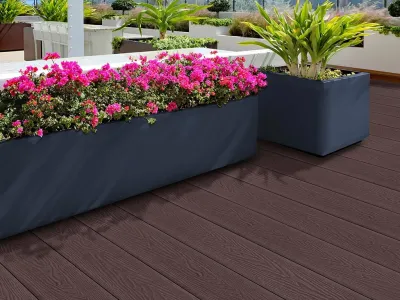 Terrassendiele WPC Braun Holzoptik Produktbild #1