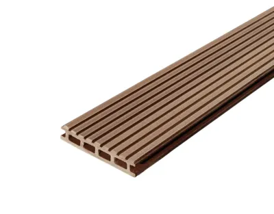 Terrassendiele WPC braun deutsche Herstellung Produktbild #2