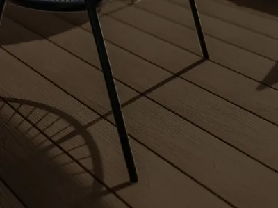 Terrassendiele WPC braun Holzoptik geprägte Oberfläche Produktbild #2