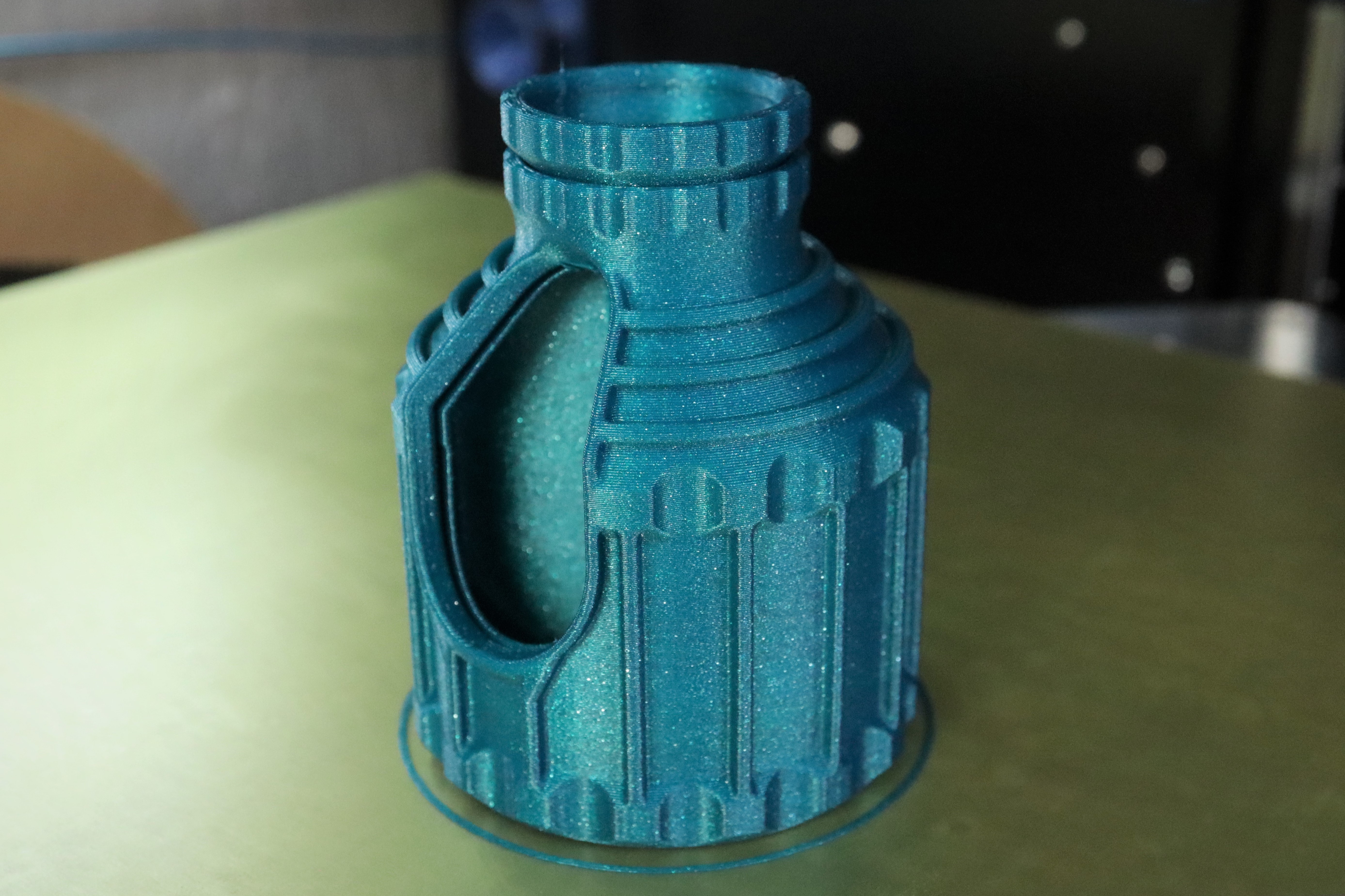 Planetary Pencil Container - 3D model by 3dprintingworld on Thangs