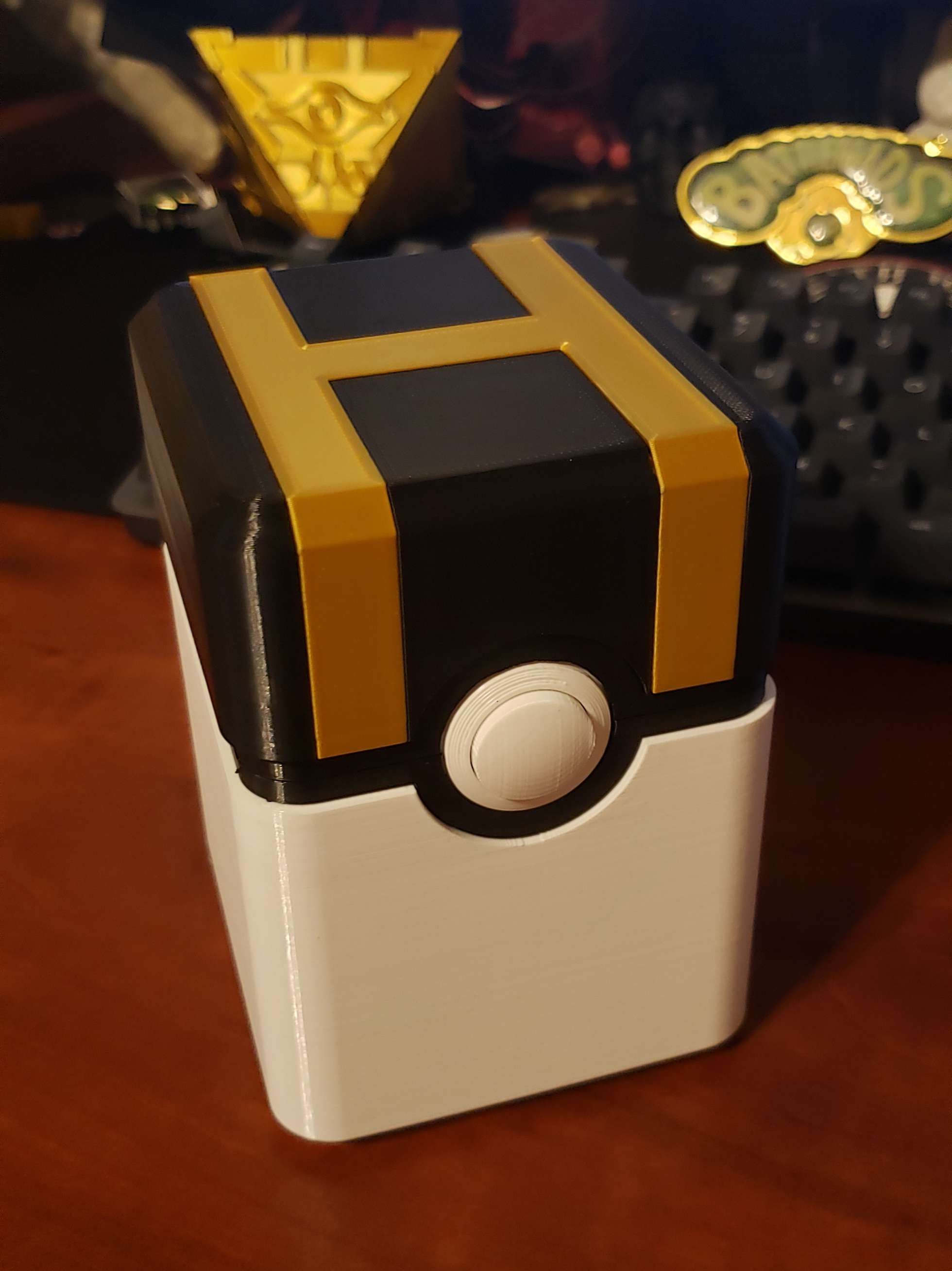 Pokebox Switch DS 3DS Game Case - 3D model by 3dprintingworld on Thangs