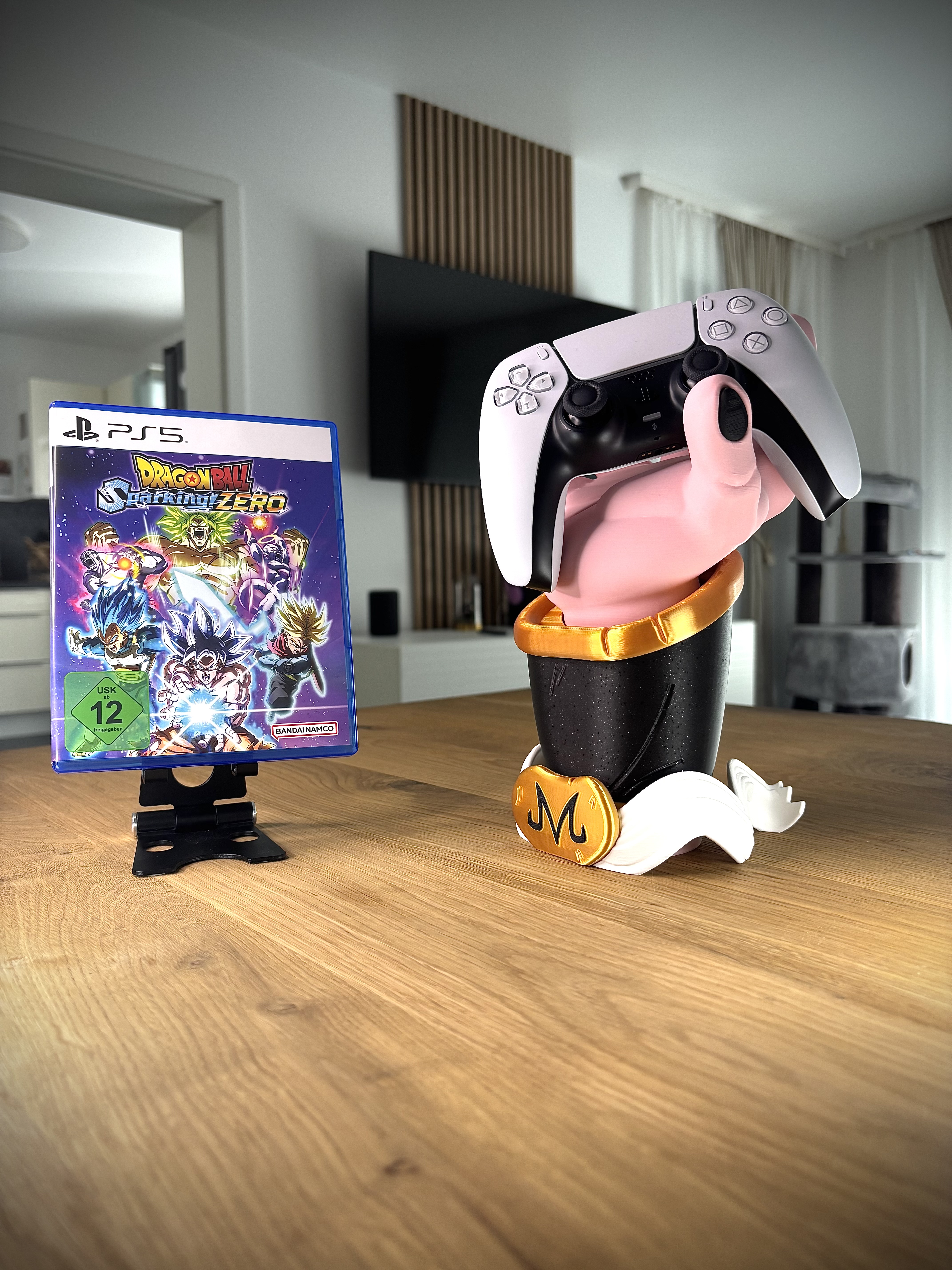 Universal Controller Stand - Inspired by Majin Buu from Dragonball - Fan Art 3D STL Model — view 7
