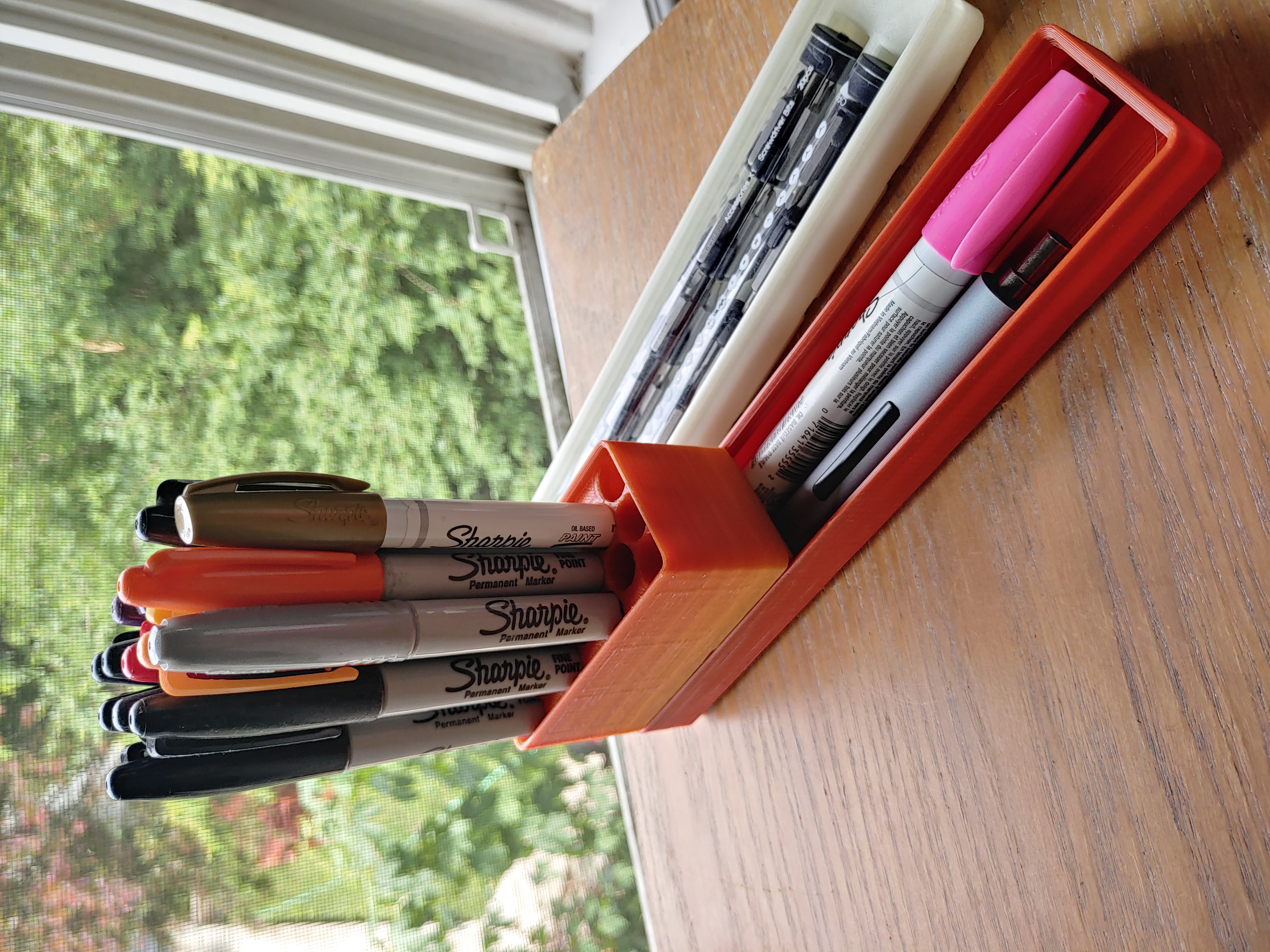  Sharpie Organizer