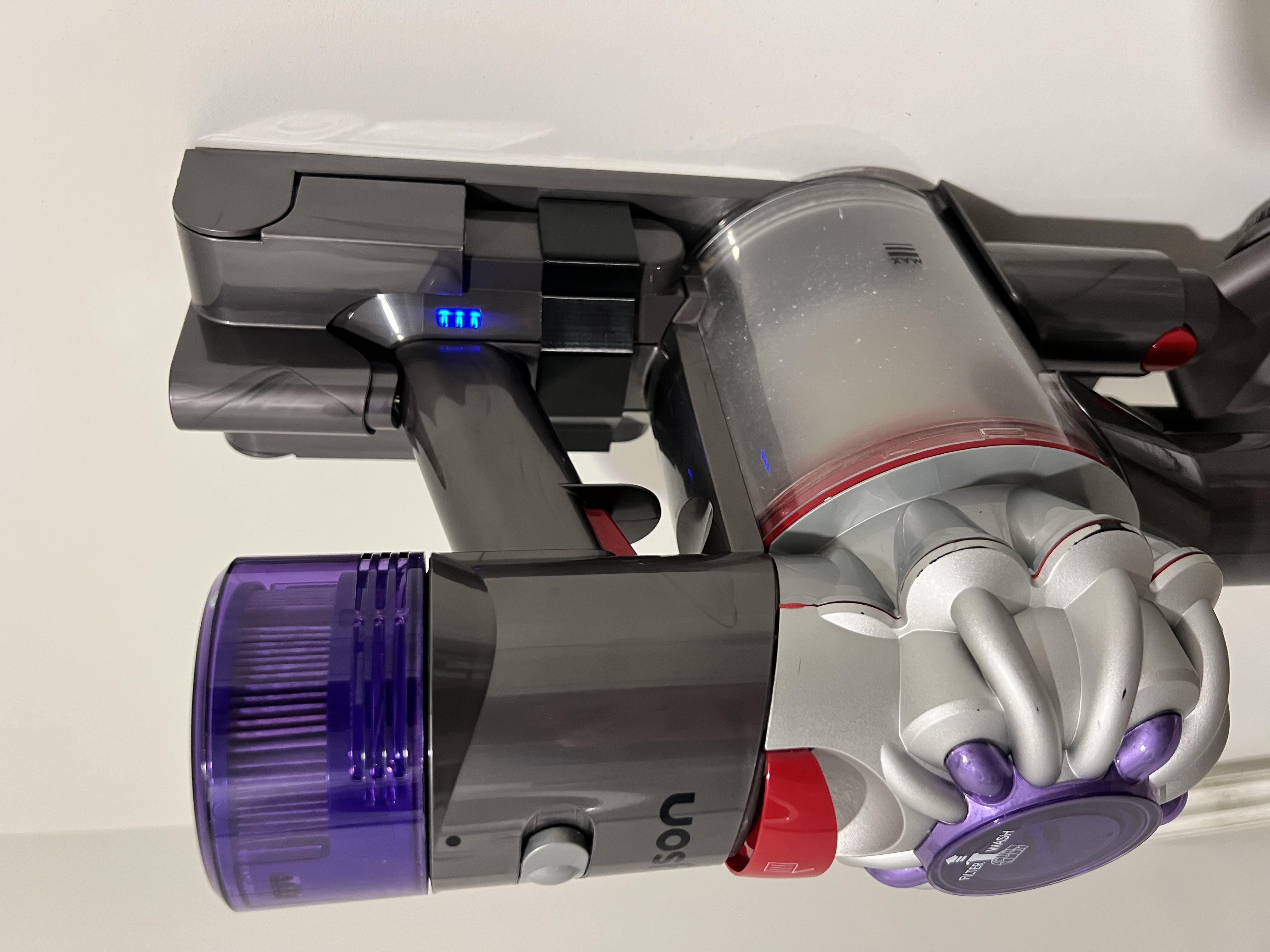 Order 3D print of Dyson V8 Quick-Swap Battery Clip – Tool-Free