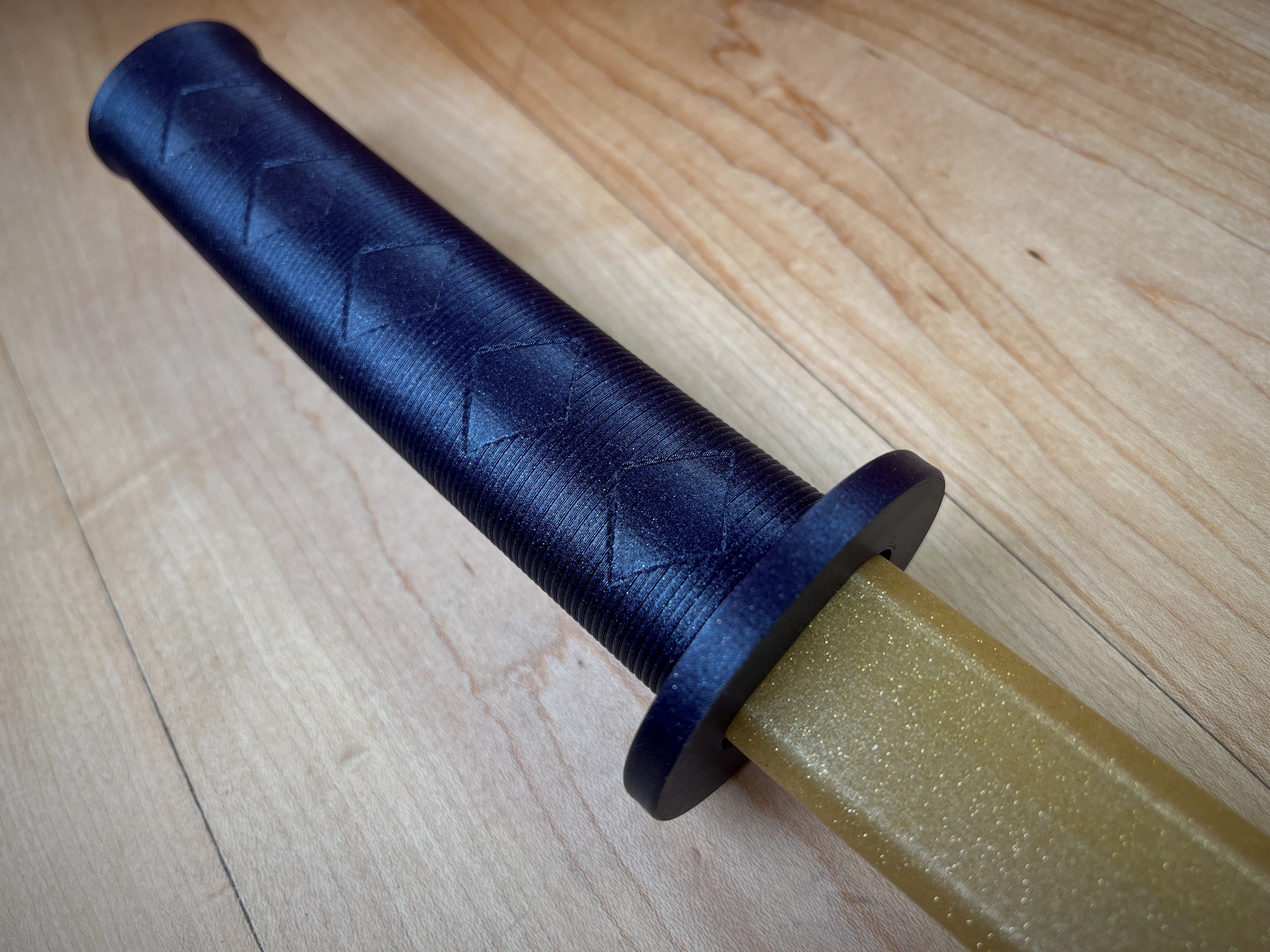 Collapsing Katana - 3D model by 3dprintingworld on Thangs