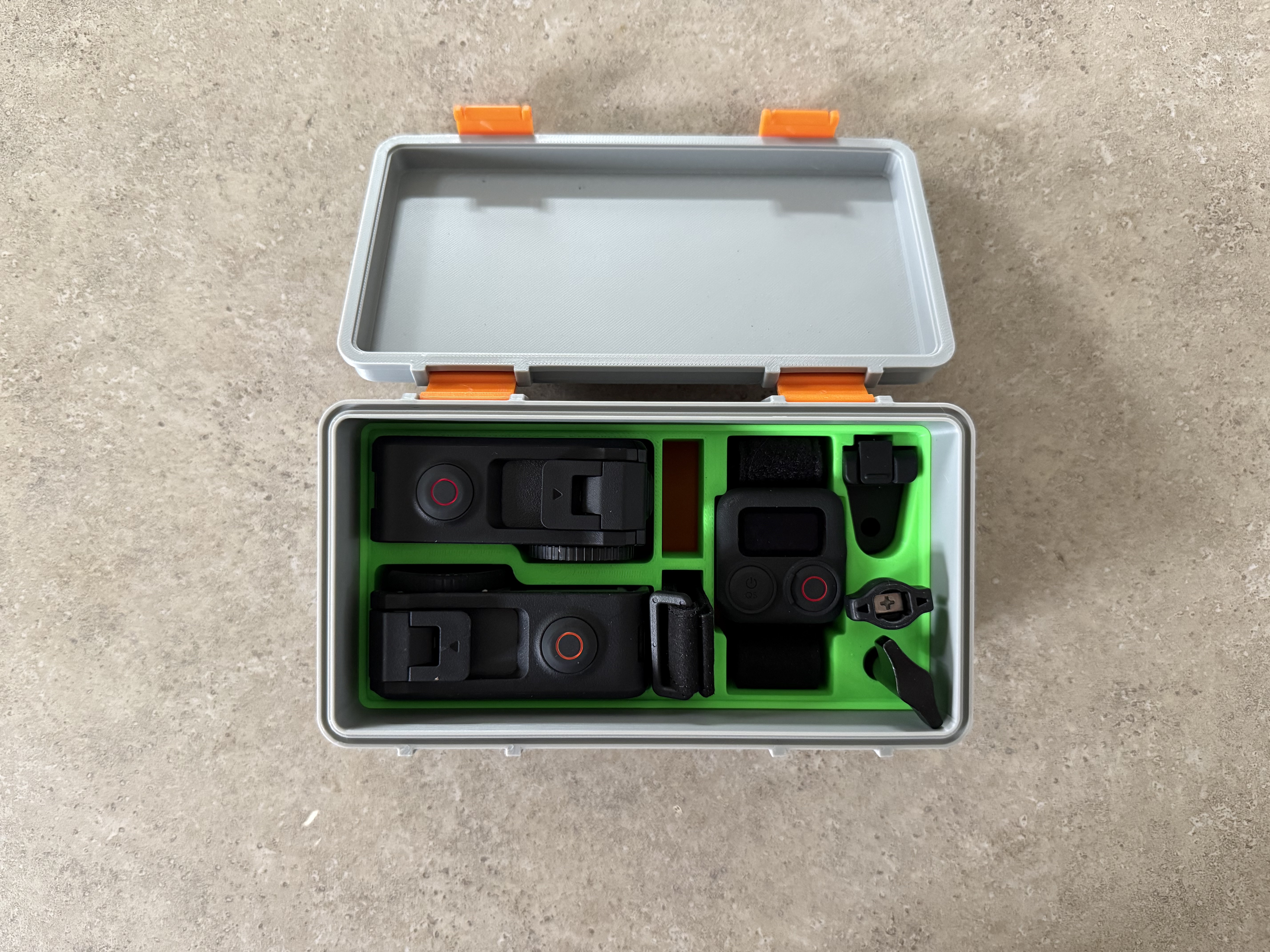 Gridfinity 4x2 Insert for DJI Osmo Action Kit - 3D model by