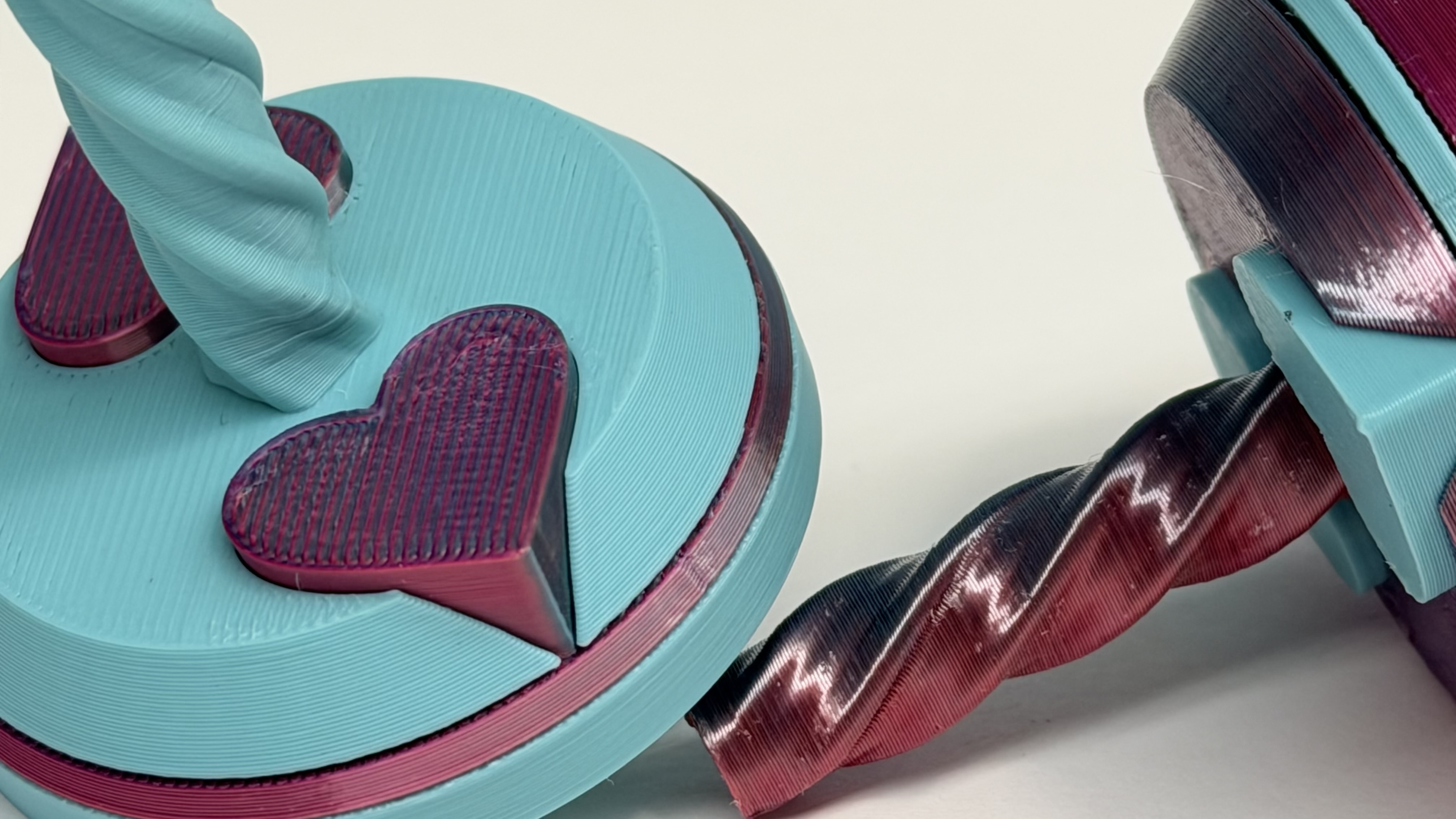 Valentine’s Heart Spinning Top | Pocket-Sized | R7Makers 3D STL Model — view 5