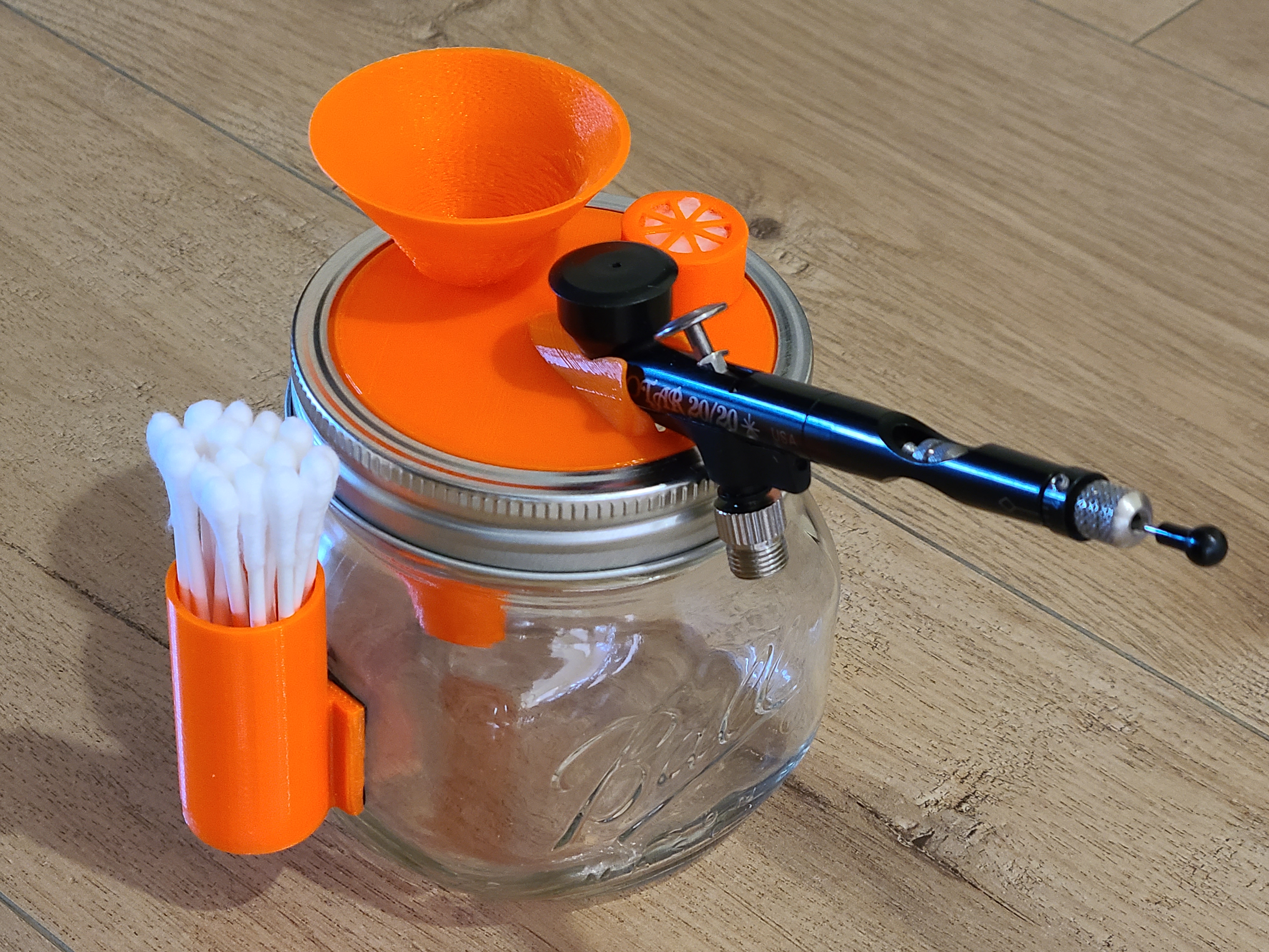 AIRBRUSH CLEANING POT by WF3D