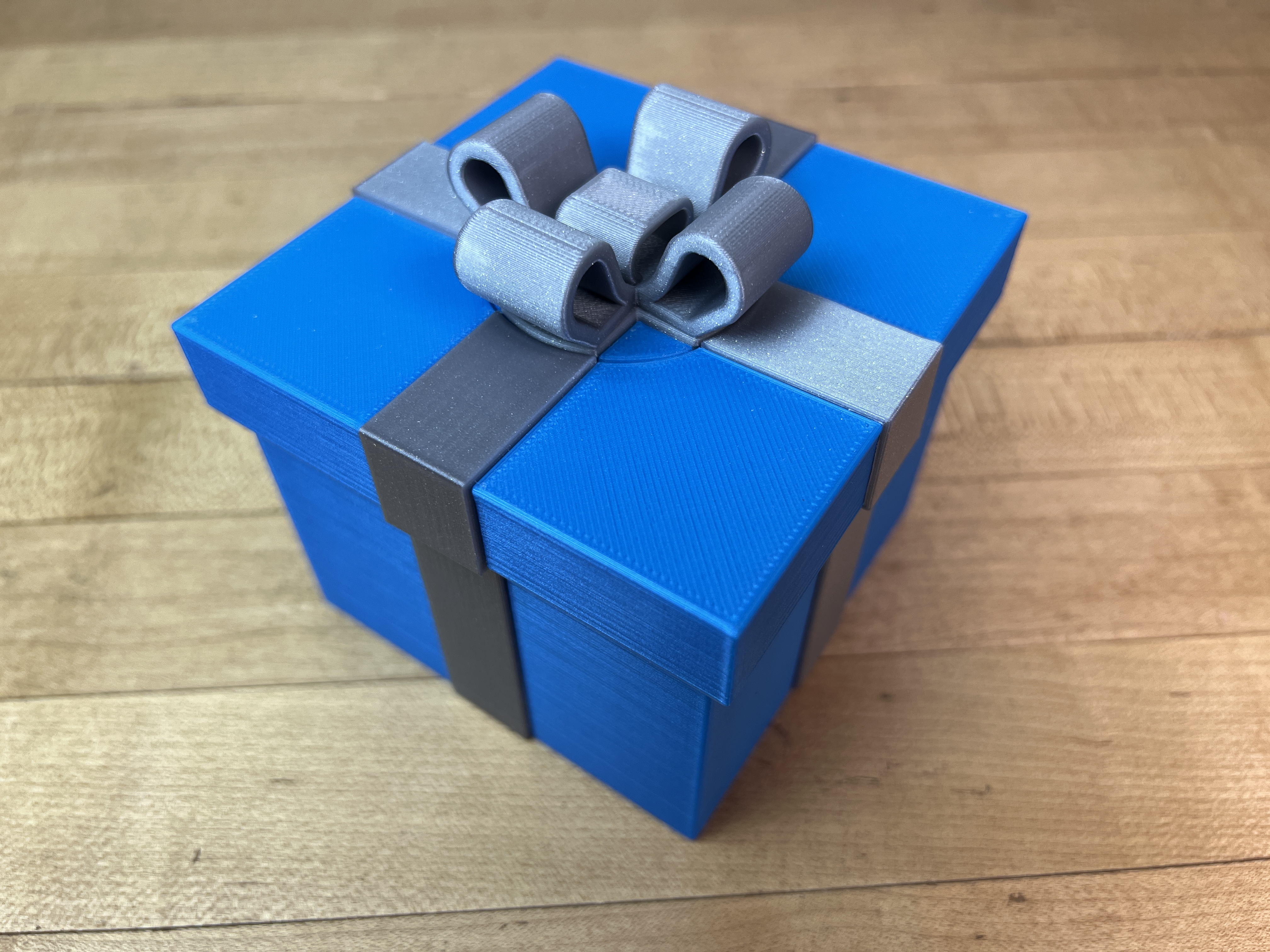 Small cute gift box remix by Third Dimension, Download free STL model