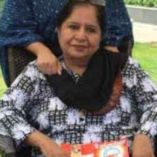 Dolly Khanna