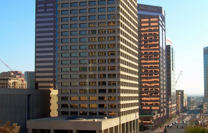 Wells Fargo, Clarendon Center