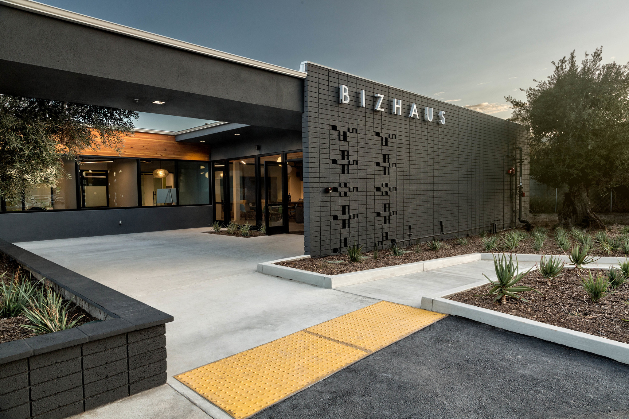 BizHaus in Costa Mesa