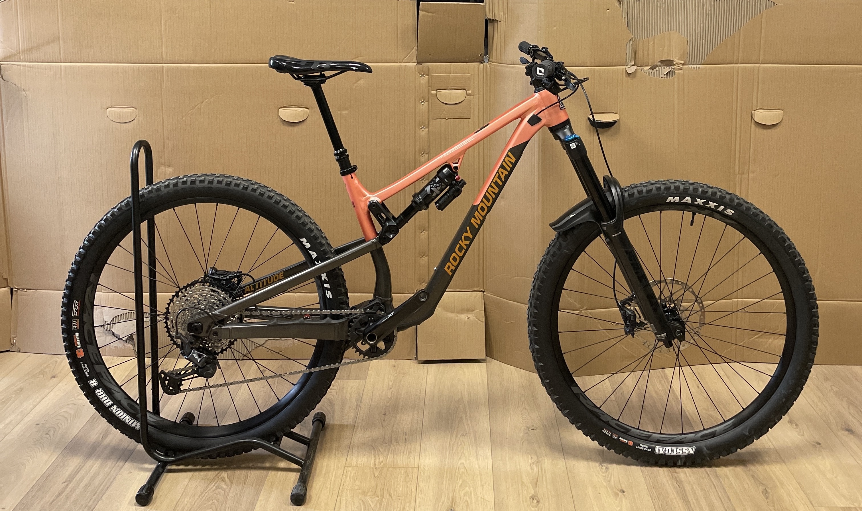 rocky mountain 26 inch