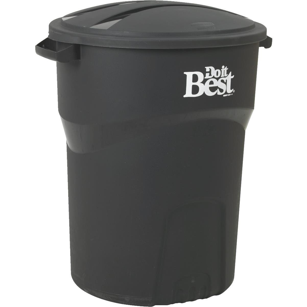 Rubbermaid Roughneck 32-Gal Easy Out Wheeled Trash Can in Black