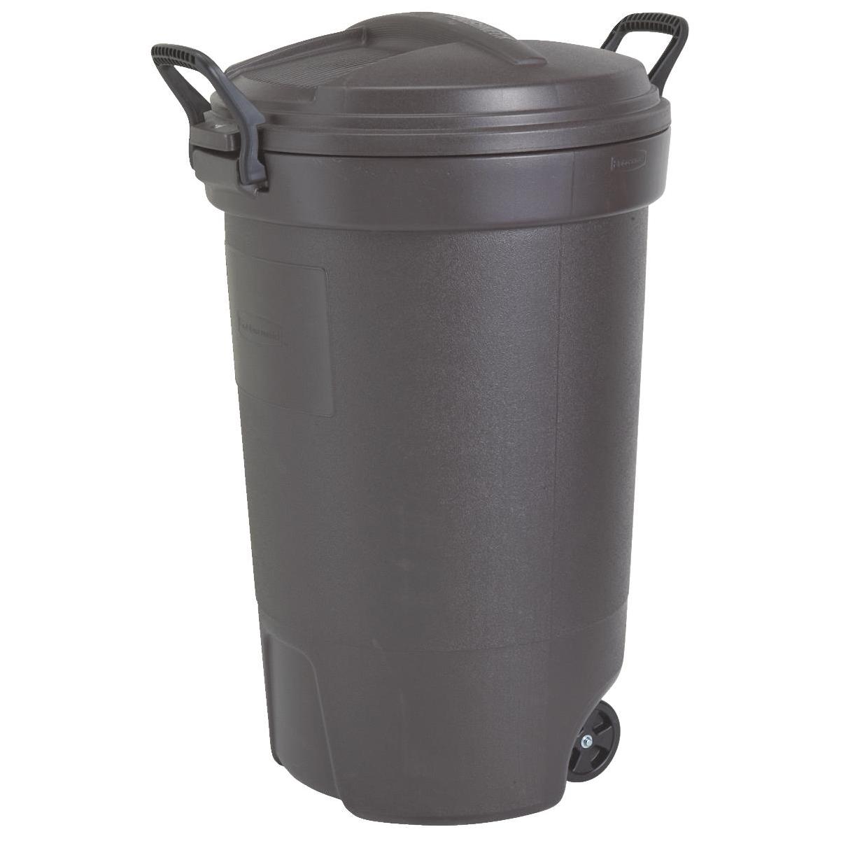 Rubbermaid Roughneck 32 gal Trash Can with Wheels