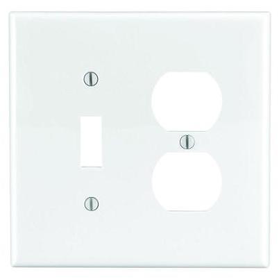 Leviton Mid-Way 2-Gang Thermoplastic Nylon Single Toggle/Duplex Outlet Wall Plate, White