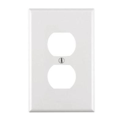 Leviton Mid-Way 1-Gang Thermoplastic Nylon Outlet Wall Plate, White