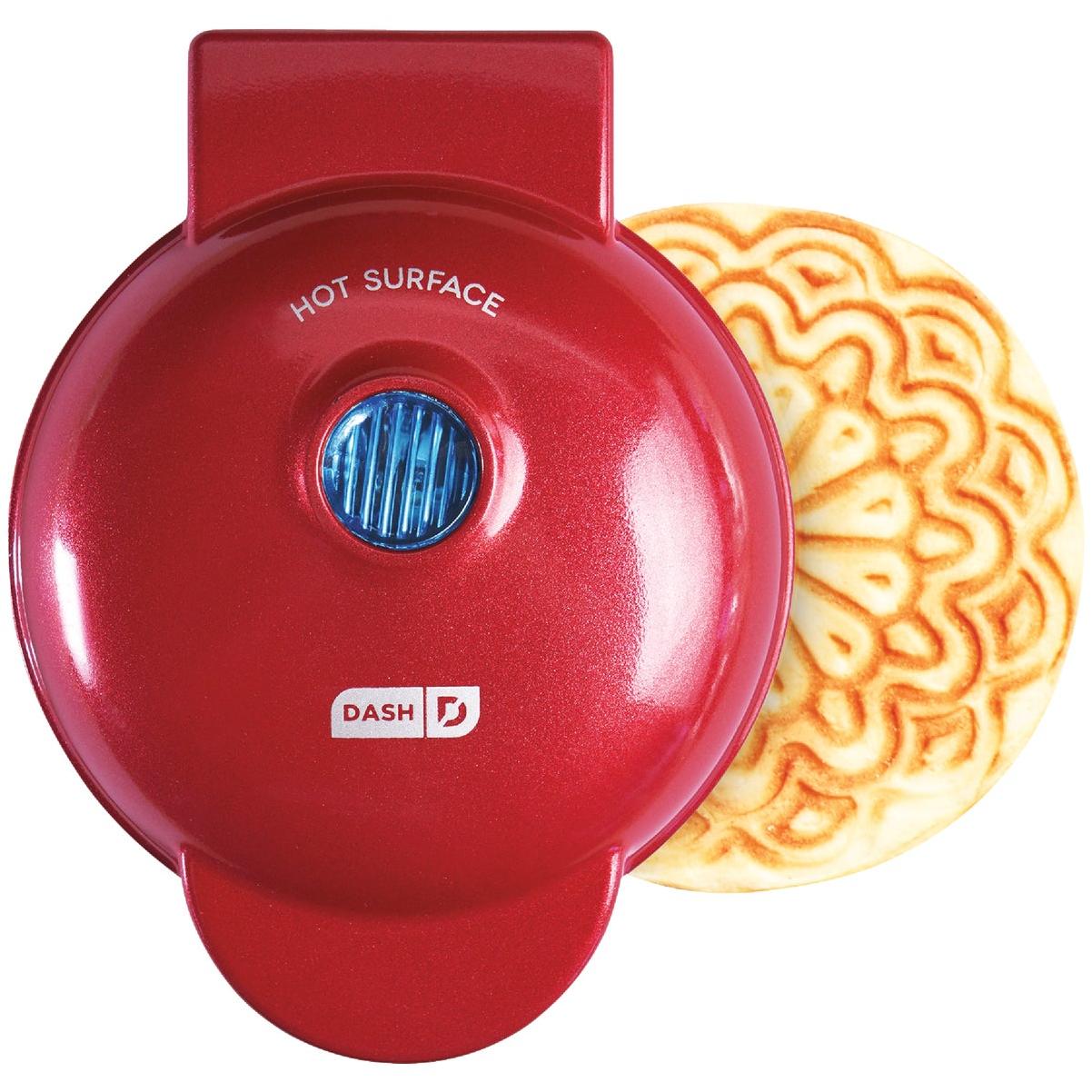 Dash Heart Mini Waffle Maker - Red