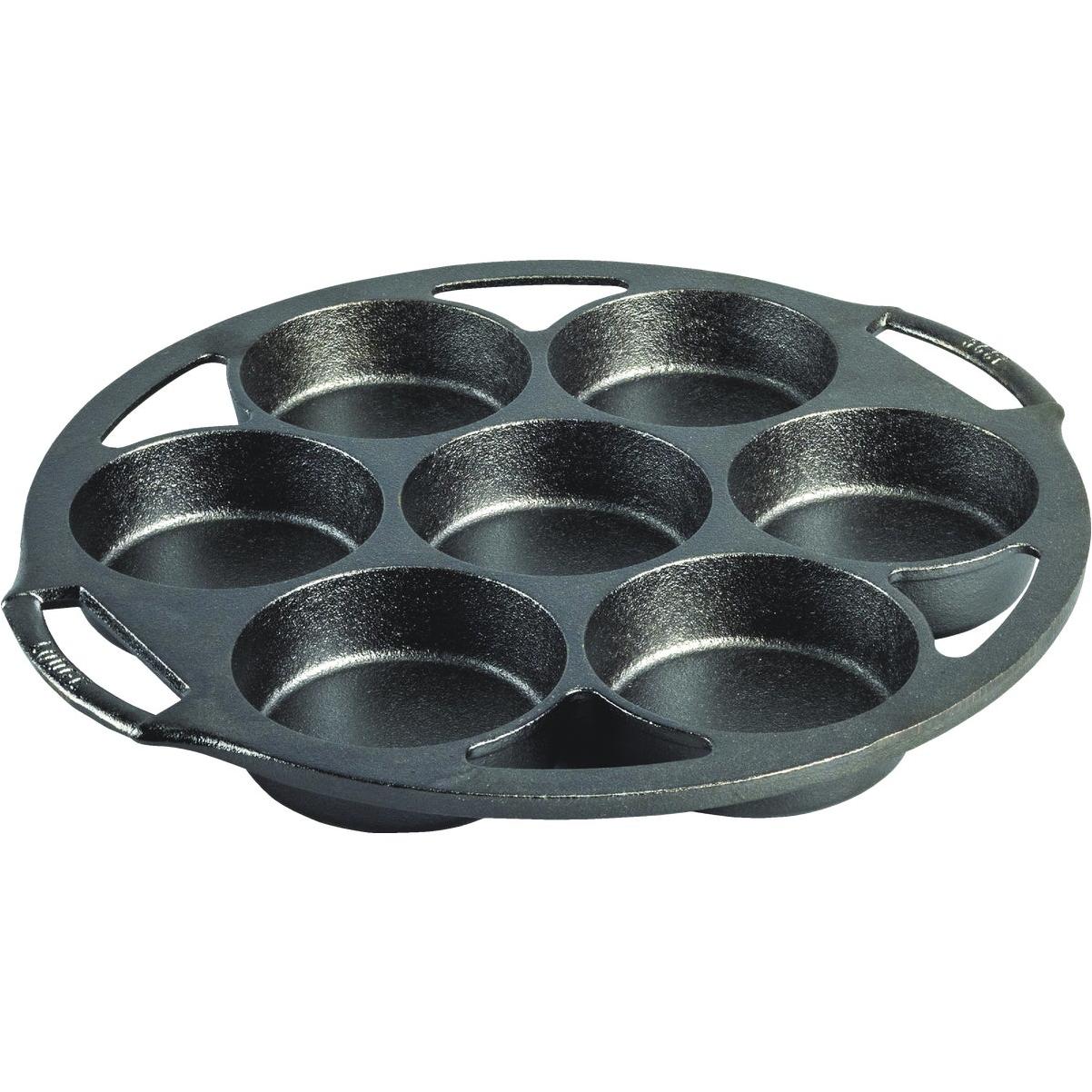 Nordic Ware Square Cake Pan W/Storage Lid - 9x9x2.5 - Spoons N