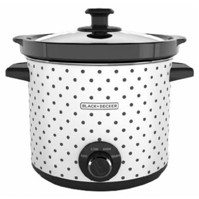 Black+Decker Slow Cooker, White With Dot Case, 4-Qts.