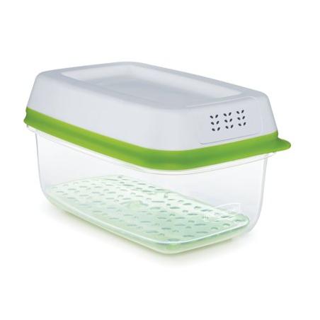 Rubbermaid FreshWorks Produce Saver Food Storage Container, Small