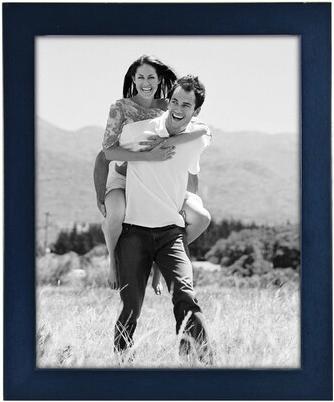 MCS 8X10 Thin Bead Wood Collage & Portrait Frame with 5x7 White Mat  (Pewter)