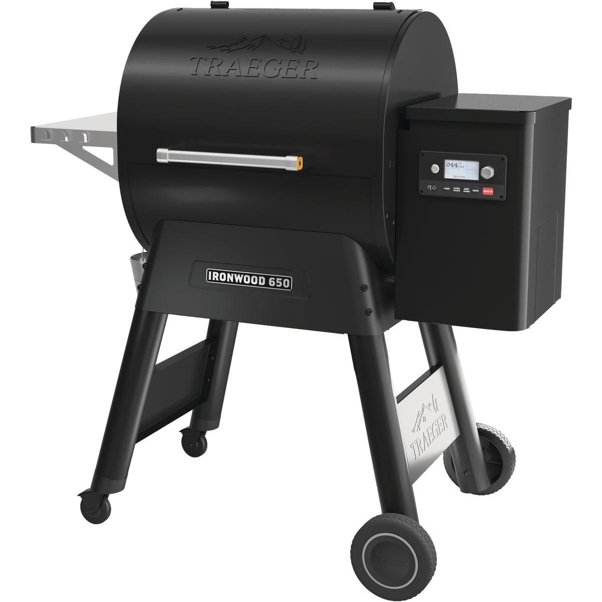 Traeger Ironwood 650 Wi-Fi Wood Pellet Grill, Black