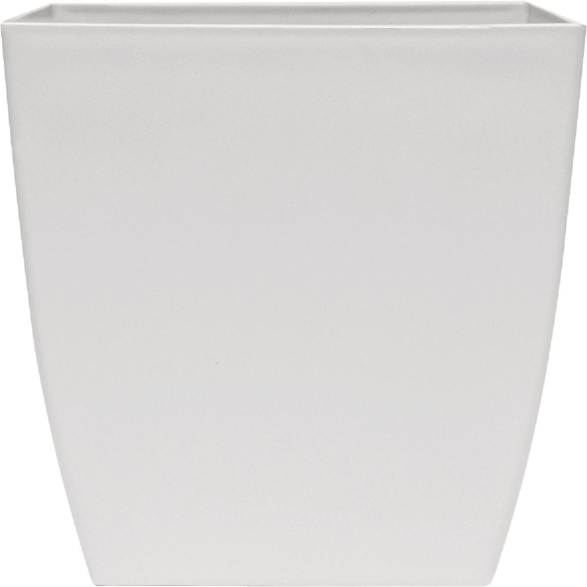 HC Companies Aria 8 In. Matte White Planter