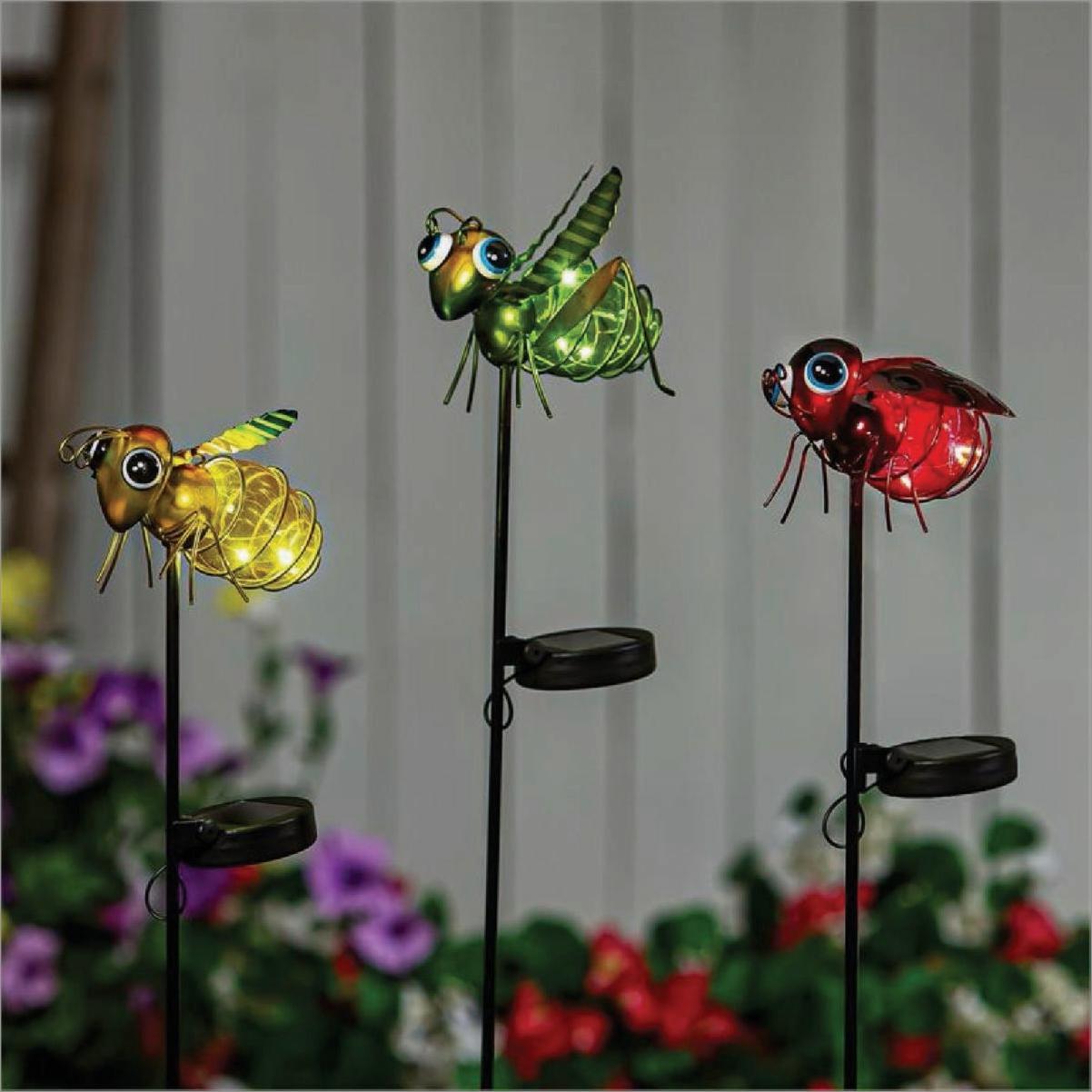 Evergreen 31 In. H. Solar Pollinator Garden Stake