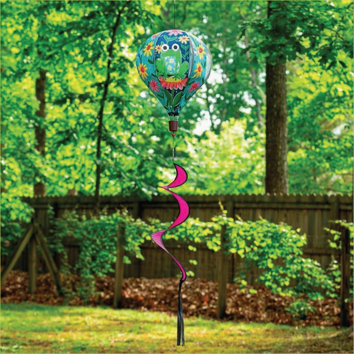 Evergreen Welcome Friends Frog Balloon Spinner