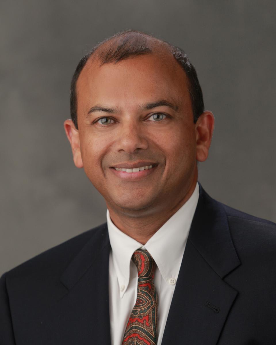 Ragu Bhargava's headshot