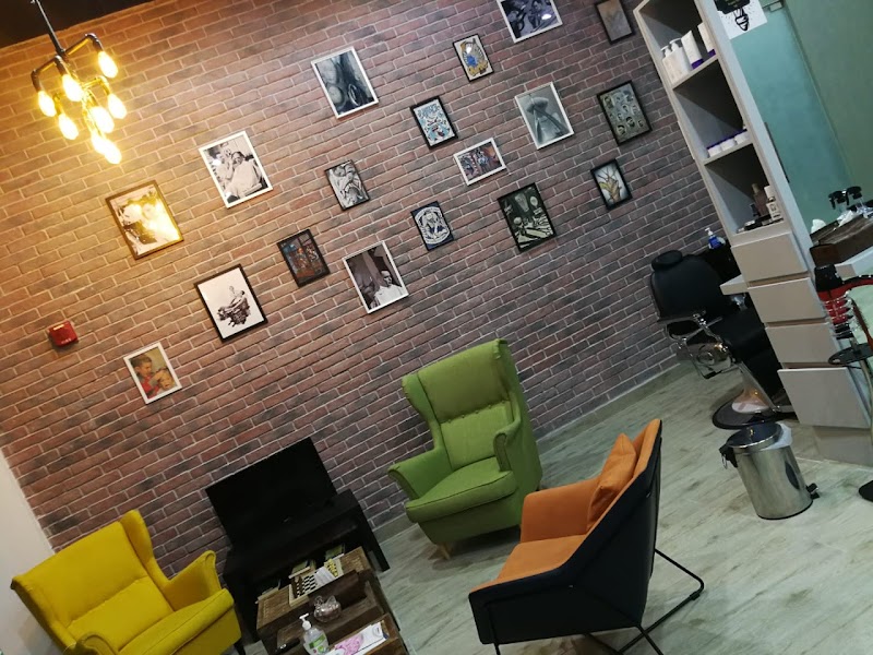 Mankind Gentlemen Barbershop - Thumbnail 3