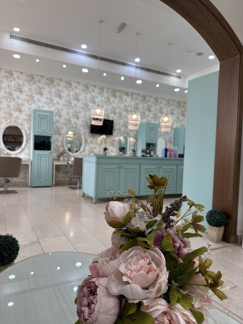 Plush Beauty Spa - Thumbnail 2