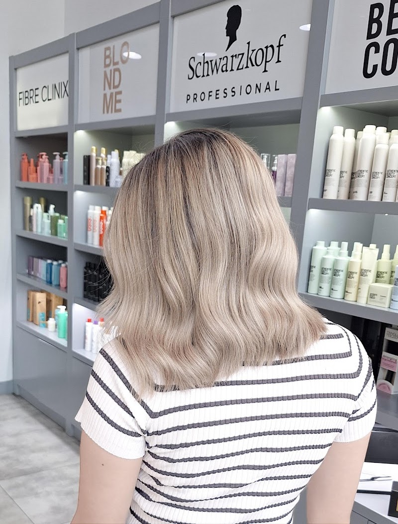 Tara Rose Hair and Beauty Salon - Saadiyat - Thumbnail 3