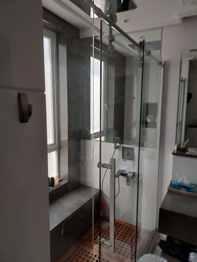 KALSI Alum & Glass works L.L.C. - Thumbnail 4